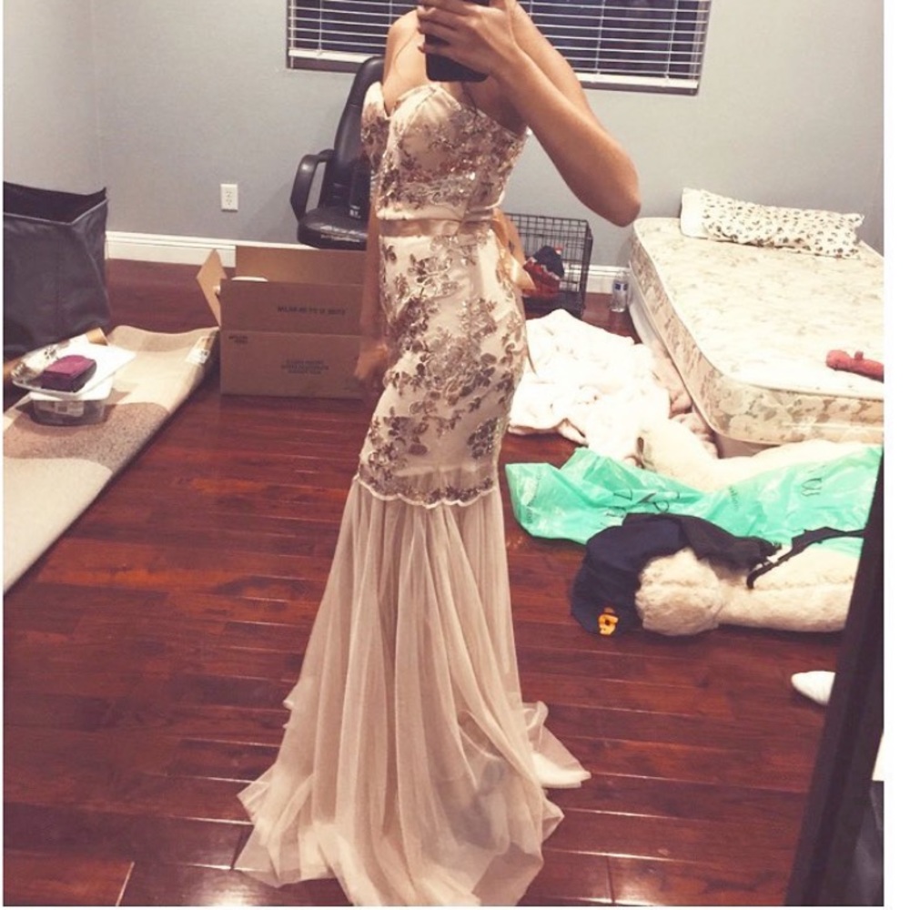 Windsor prom dress
